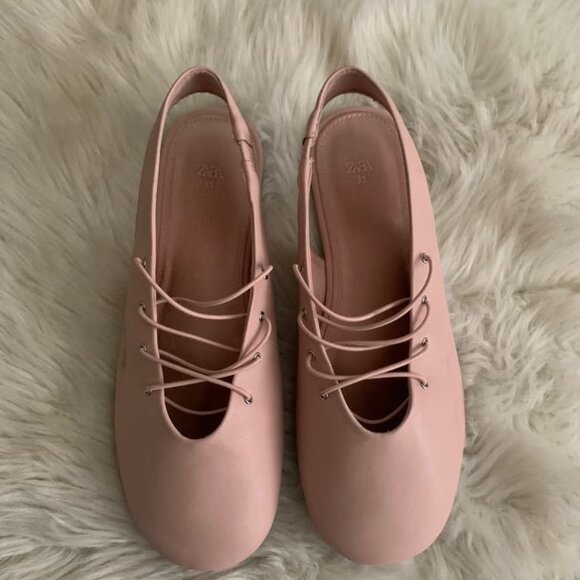 Zara Girls Flats - Picture 2 of 4